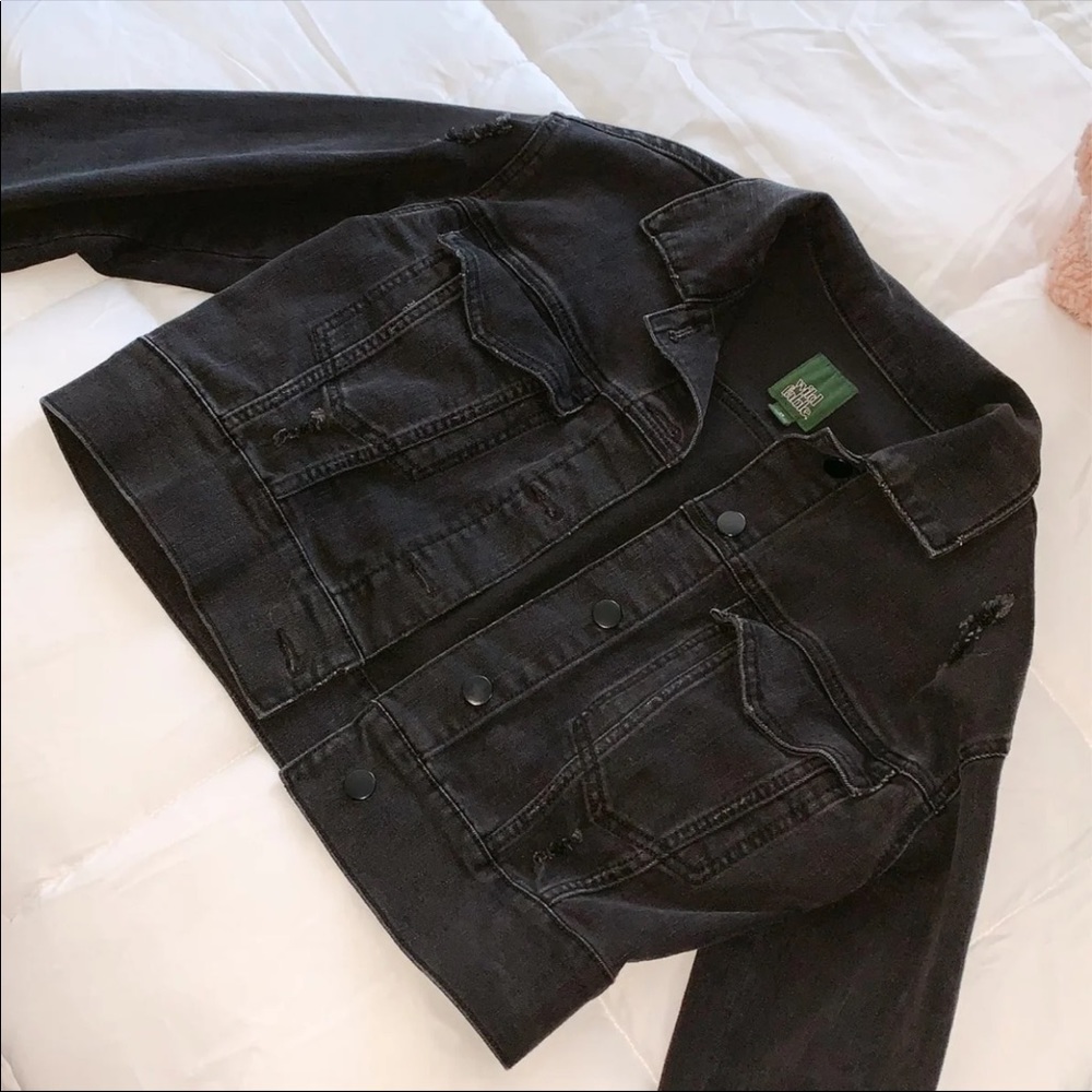 cropped & distressed jean jacket